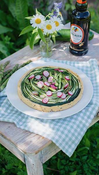 Tarte salée aux légumes verts de saison